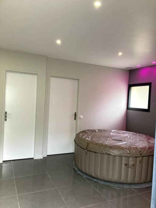 Spa Le Love Saint-Germain-les-Corbeil Luaran gambar